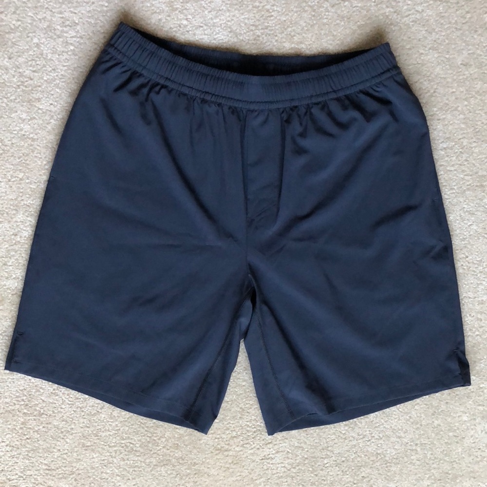 Peloton Men’s Large Black Athletic Shorts
